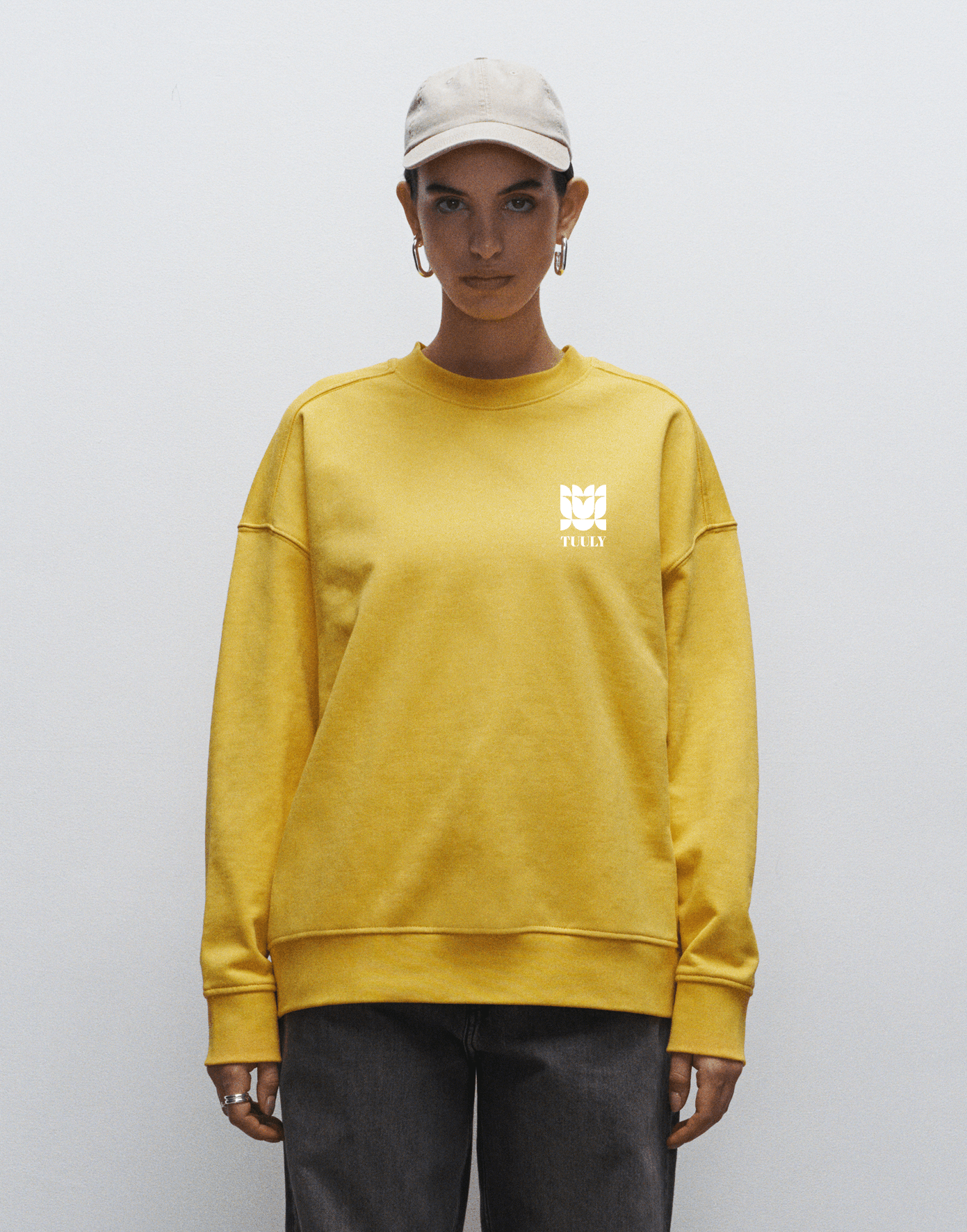 womens oversized sweatshirt jaune